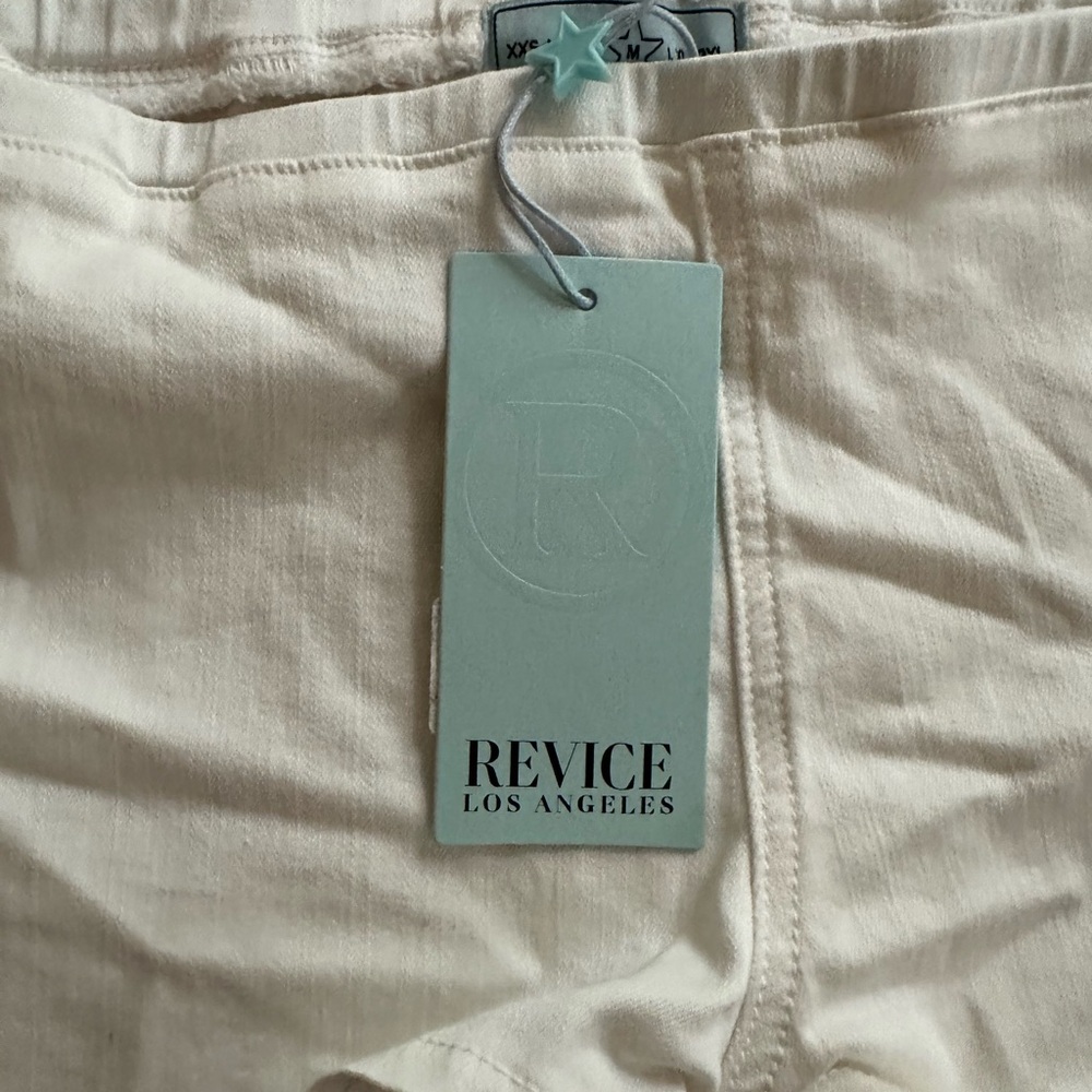 ReVice Weekend Short - Picture 6 of 7